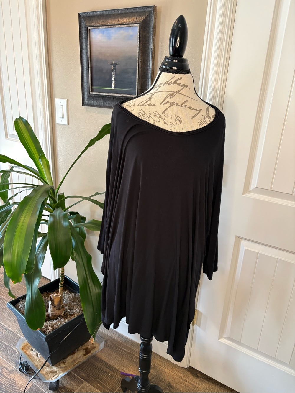 Body Glove Black Off-Shoulder Jersey Top